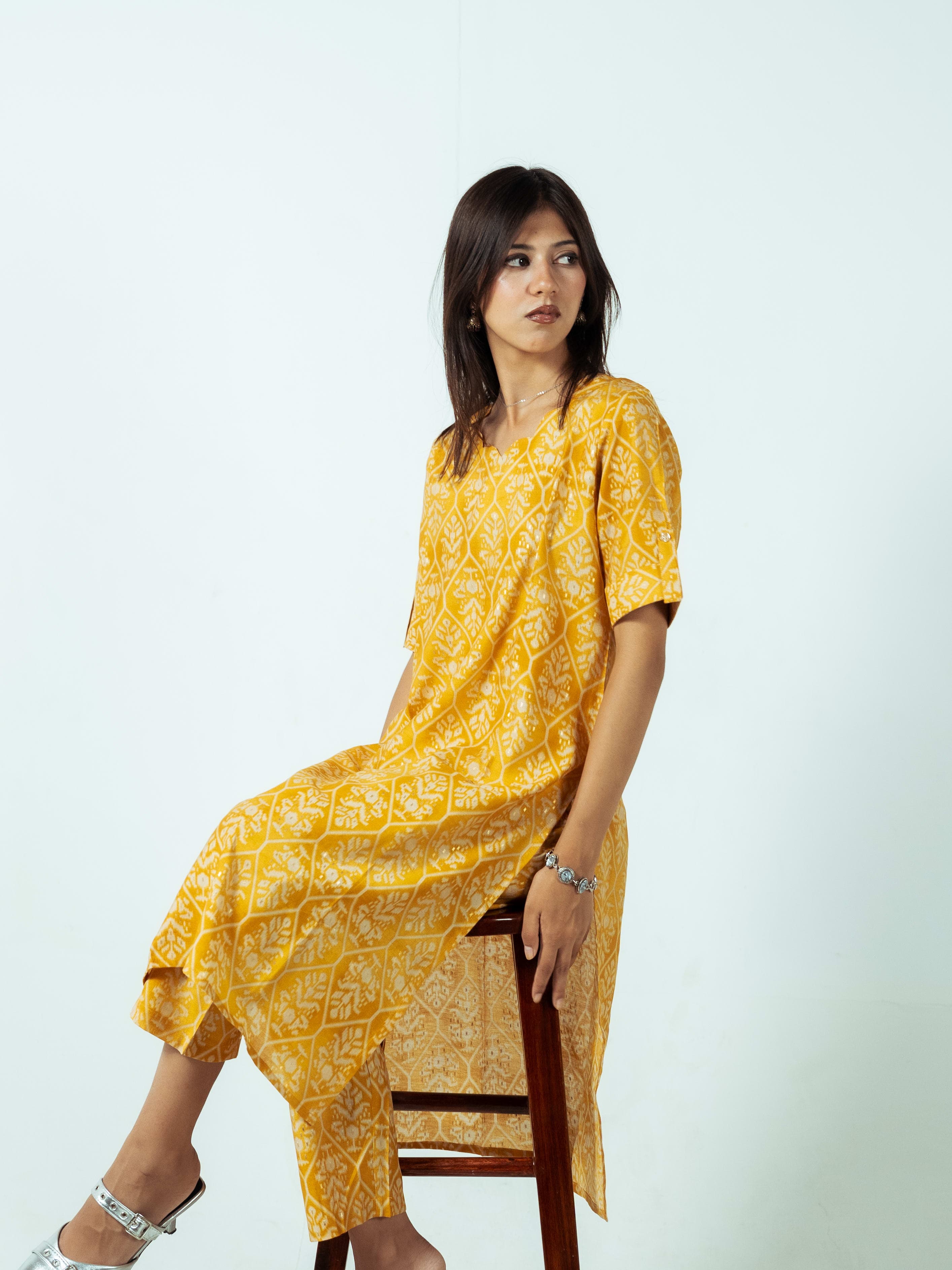 Women Printed Regular Kurta Co-rd set thumbnail 2